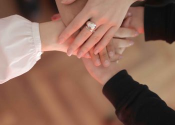 When is it Best to Get Engaged?