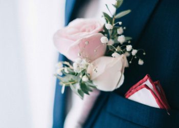 How Can the Groom Stand Out in a Wedding?